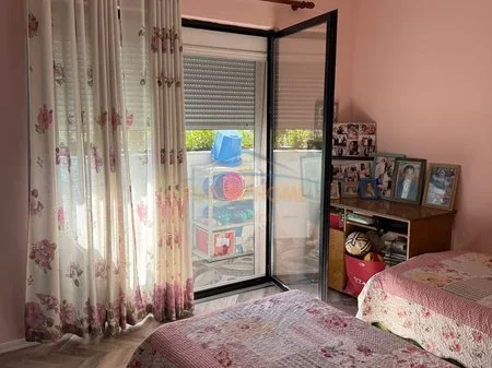 Qera, Apartament 2+1, Rruga 5 Maji, Tiranë. AREA59072