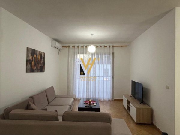 Tirane, jepet me qera apartament 2+1+Ballkon Kati 7, 116 m² 470 € (ASTIR)