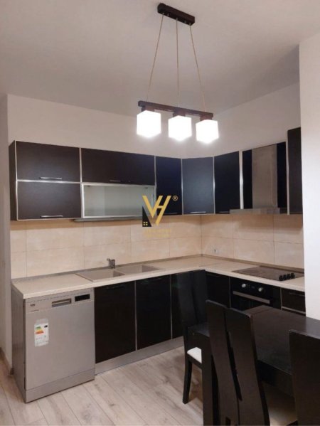 Tirane, jepet me qera apartament 2+1+Ballkon Kati 3, 101 m² 550 € (ASTIR)
