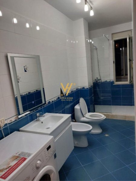 Tirane, jepet me qera apartament 2+1+Ballkon Kati 3, 101 m² 550 € (ASTIR)