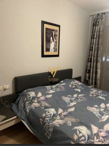 Tirane, jepet me qera apartament 2+1+Ballkon Kati 3, 101 m² 550 € (ASTIR)