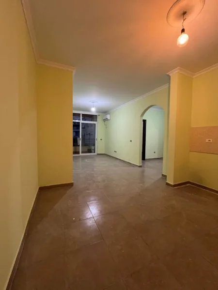 Tirane, shitet apartament 2+1+Aneks+Ballkon Kati 4, 91 m² 122.000 € (Kompleksi Fratari)