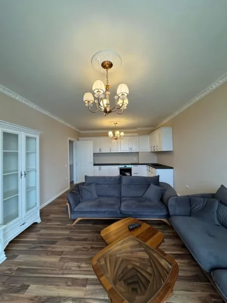 Tirane, shitet apartament 2+1 Kati 3, 125 m² 250.000 € (liqeni thate)