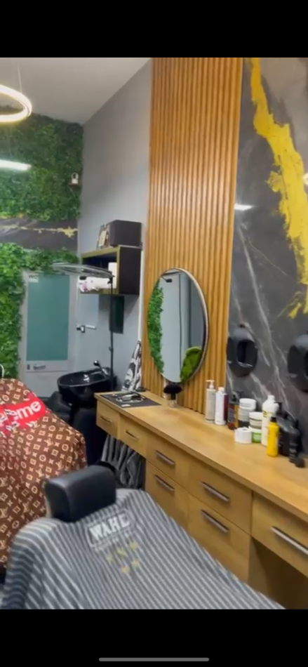 Tirane, jepet me qera ambjent biznesi ,