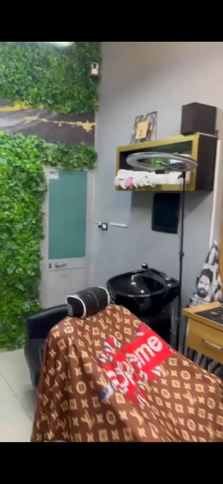 Tirane, jepet me qera ambjent biznesi ,