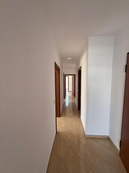 WhatsApp Image 2025-10-20 at 10.08.01_8de15357.jpg