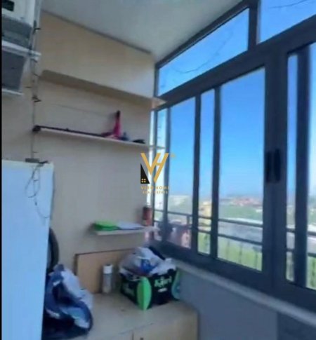 Tirane, jepet me qera apartament 2+1+Ballkon Kati 6, 120 m² 600 € (LAPRAKE)