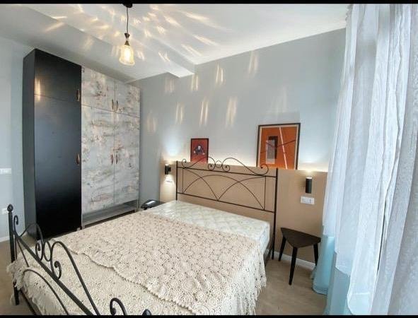 Tirane, shitet apartament 1+1 Kati 5, 63 m² 210.000 € (Kika 2, Tiranë)