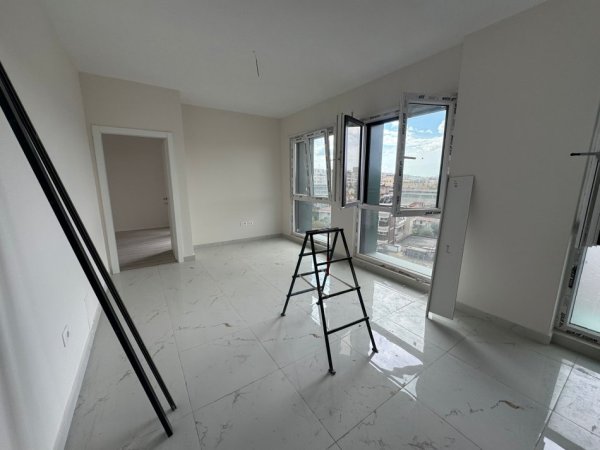 Tirane, jepet me qera apartament 1+1 Kati 4, 450 €