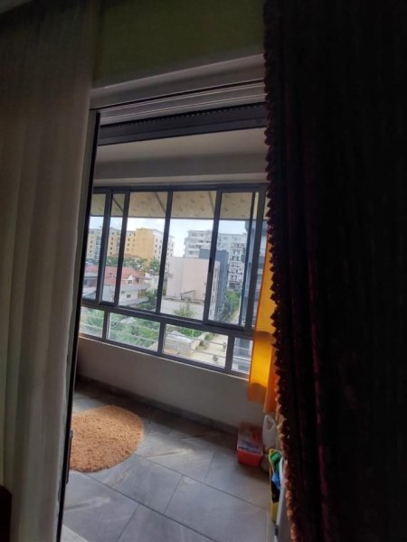 Tirane, shitet apartament 2+1 Kati 3, 78 m² 140.000 € (Kinostudio mbrapa Policis)