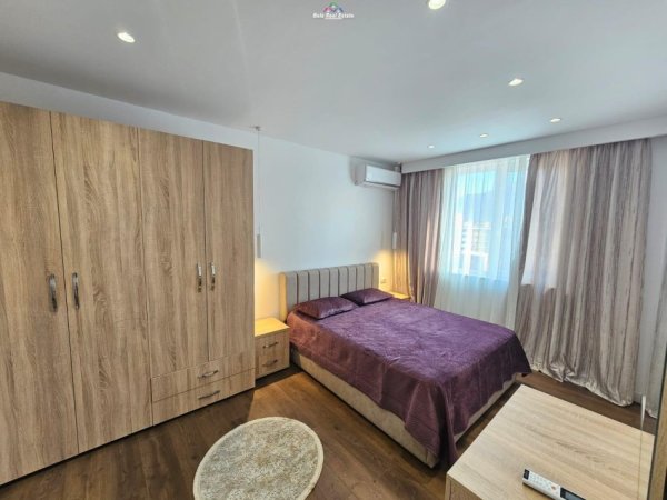 Tirane, jepet me qera apartament 2+1+Ballkon Kati 7, 100 m² 1.000 € (MINE PEZA)