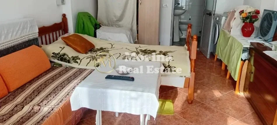 Durres, shitet garsonier Kati 1, 25 m² 50.000 € (Rruga Pavarsia)