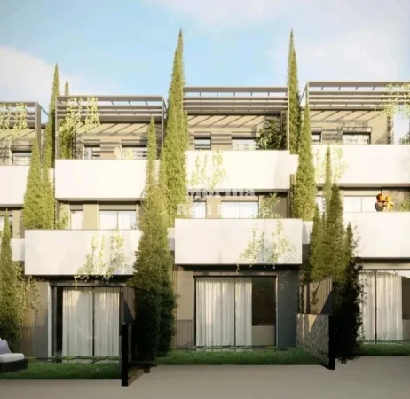 Tirane, shitet Vile 3+1 Kati 4, 290 m² 383.000 € (Farke)