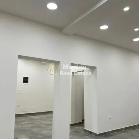 Tirane, shitet ambjent biznesi Kati 1, 70 m² 490.000 € (Rruga Sulejman Delvina)