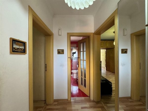 Tirane, jepet me qera apartament 2+1 Kati 2, 70 m² 630 € (RRUGA FORTUZI)