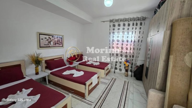 Tirane, jepet me qera shtepi 2+1+Ballkon Kati 2, 100 m² 400 € (Rruha Halit Bega)