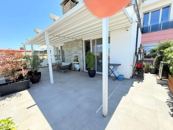 Tirane, shitet apartament+verande | Penthouse 3+1+Aneks+Ballkon , 261 m² (Kopshti Botanik)