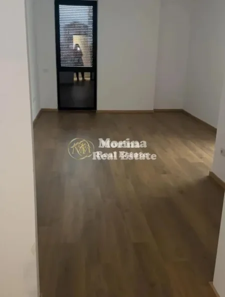 Tirane, jepet me qera apartament 1+1 Kati 2, 56 m² 550 € (Shkolla e Kuqe)