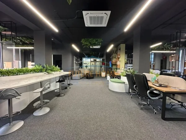Tirane, shitet zyre Kati 3, 355 m² 1.200.000 € (Kompleksi Delijorgji)