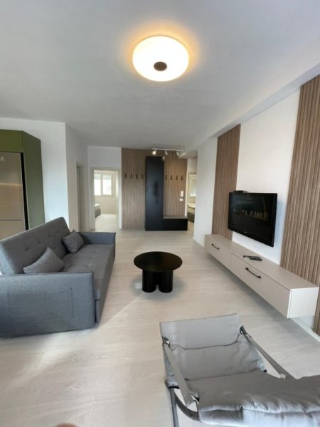 Tirane, jepet me qera apartament 2+1+Ballkon , 96 m² 700 € (River Residence)