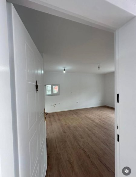 Tirane, shitet apartament 3+1 Kati 6, 133 m² 133.000 € 