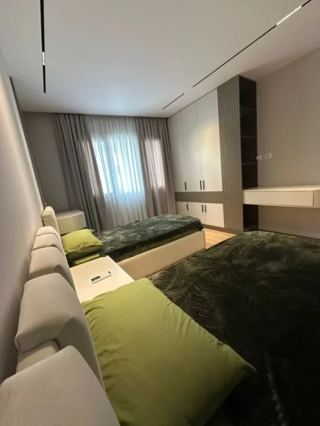 Tirane, shitet apartament 2+1 , 105 m² 260.000 € (River Residence)