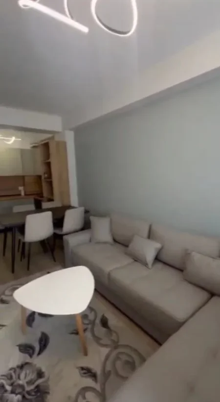 Jepet me qera apartament Kati 3, 74 m² 500 € (Kodra e Diellit)