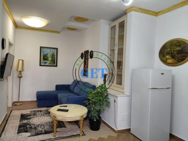 Durres, jepet me qera apartament 1+1+Ballkon Kati 2, 65 m² 370 € (Vollga)