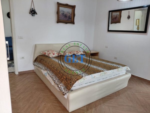 Durres, jepet me qera apartament 1+1+Ballkon Kati 2, 65 m² 370 € (Vollga)