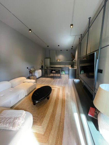 Tirane, jepet me qera apartament 2+1+Ballkon , 105 m² 2.500 € (Lion Park Residence)