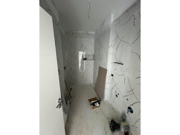 Tirane, shitet apartament 2+1+Aneks+Ballkon Kati 3, 108 m² 185.000 € (Jordan Misja)