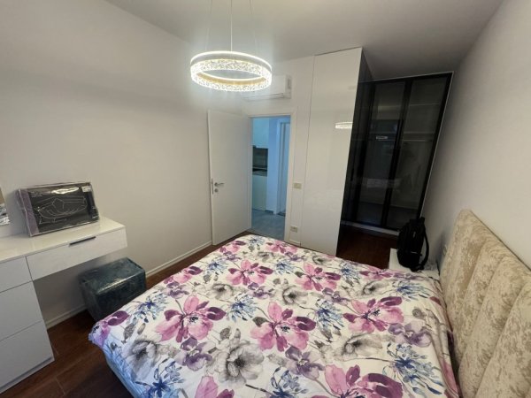 Tirane, jepet me qera apartament 1+1 Kati 2, 65 m² 650 € 