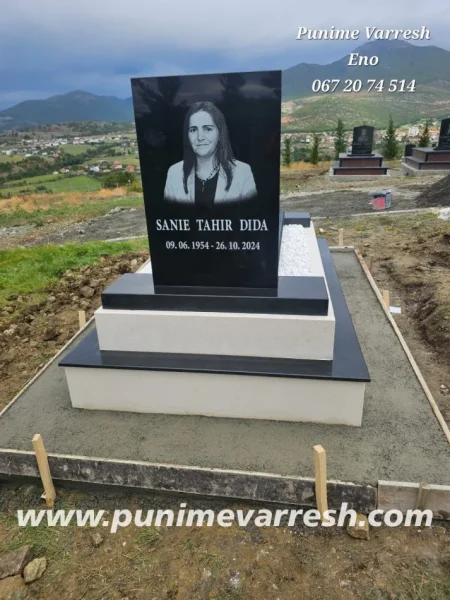 Tirane, ofroj Punime Varresh Me Pikture - Modele Varresh Granit Dhe Mermer 500 €