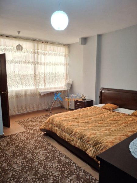 Tirane, jap me qera apartament 2+1+Ballkon Kati 2, 103 m² 520 € (Astir, prane bar Bohem)