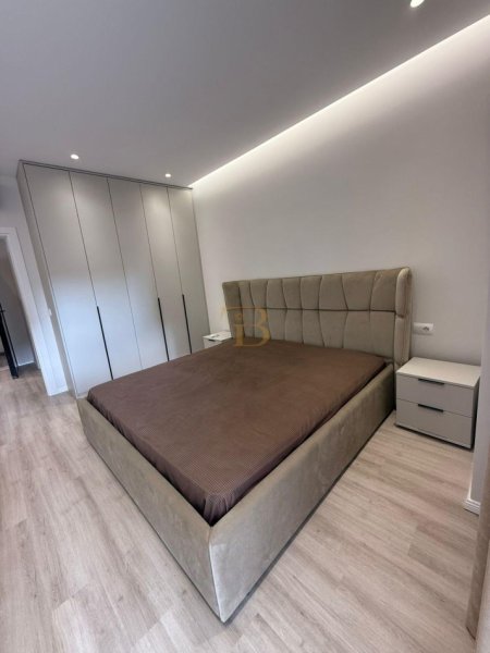 Tirane, jepet me qera apartament 1+1 Kati 3, 63 m² 700 € 