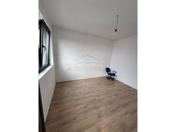 Tirane, shitet apartament 2+1 Kati 8, 124 m² 204.000 € (Rruga Teodor Keko)