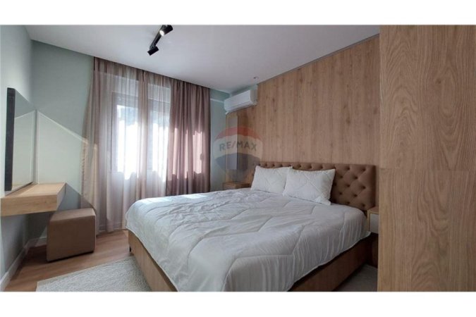 Tirane, jepet me qera apartament 1+1 Kati 3, 63 m² 625 € (Rruga Adem Sina, Vilat Forest)
