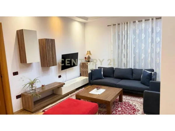 Vlore, shitet apartament 3+1+Aneks+Ballkon Kati 5, 140 m² 220.000 € (Neom125440)