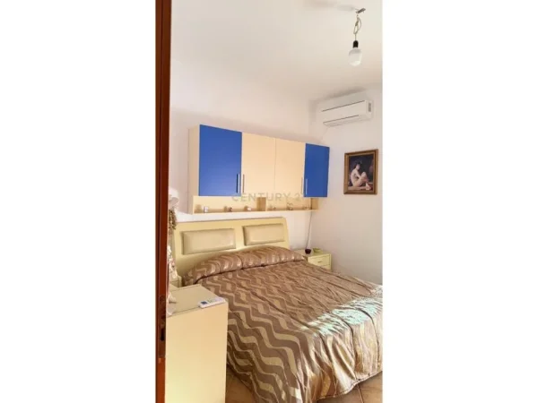 Vlore, shitet apartament 3+1+Aneks+Ballkon Kati 5, 140 m² 220.000 € (Neom125440)