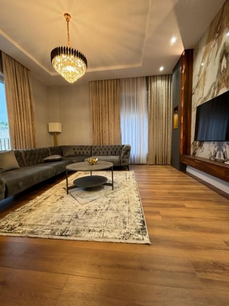 Tirane, shitet apartament 2+1 , 108 m² 278.000 € (TEG)