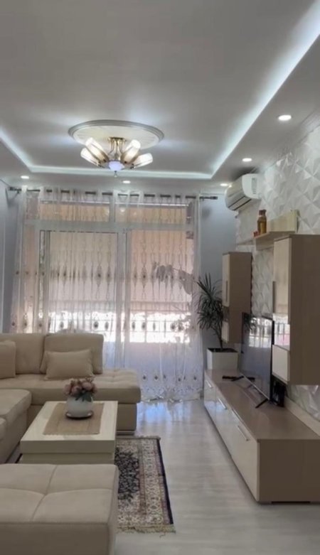 Tirane, jepet me qera apartament 2+1+Ballkon Kati 5, 100 m² 600 € (Astir , Kompleksi Fratari)