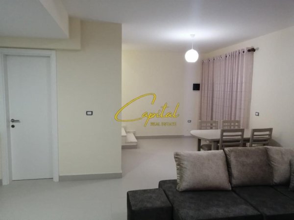 Tirane, jepet me qera apartament 2+1 Kati 3, 80 m² 450 € (ALLIAS)