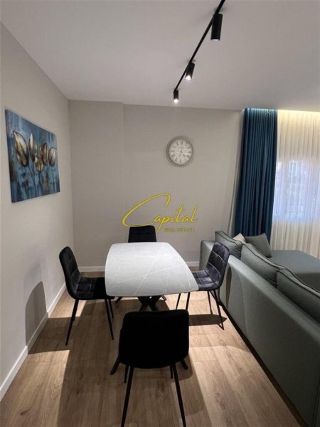 Tirane, jepet me qera apartament 1+1 Kati 3, 76 m² 600 € (LIQENI I FARKES)
