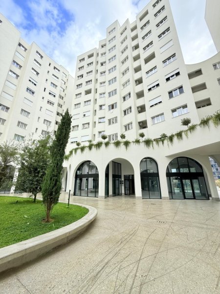 Tirane, jepet me qera apartament 2+1 Kati 6, 98 m² 700 € (River Residence, Astir)