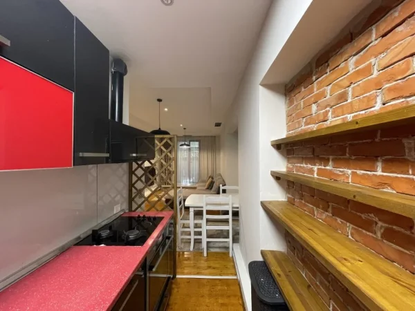 Tirane, shitet apartament 2+1+Ballkon Kati 1, 92 m² 129000 € Rruga Irfan Tomini