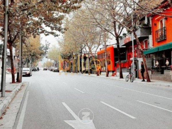 Tirane, shitet GARSONIERE+DYQAN , 50 m² 118.000 € (Xhamllik)