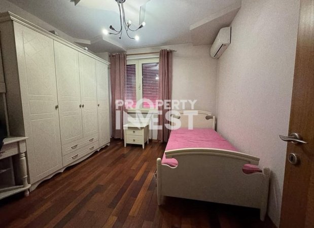 Tirane, jepet me qera apartament 2+1+Ballkon Kati 7, 145 m² 1.700 € (Rruga e Elbasanit)