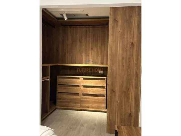 Tirane, jepet me qera apartament 2+1 Kati 1, 114 m² 1.300 € (Konpleksi Deliorgji)