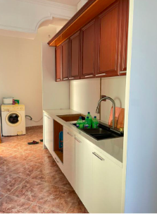 Tirane, jepet me qera apartament 2+1 Kati 2, 60 m² 300 € (kamez)