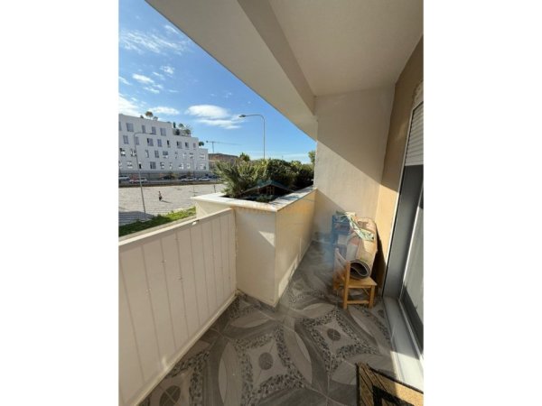 Tirane, shitet apartament 2+1+Ballkon Kati 2, 135 m² 215.900 € 